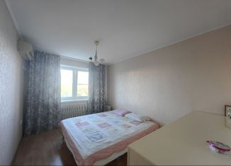 Продаю 2-комнатную квартиру, 52 м2, Волгоград, проспект Маршала Жукова, 108