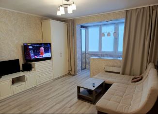 Однокомнатная квартира в аренду, 43 м2, Москва, Кунцевская улица, 4к2, метро Кунцевская