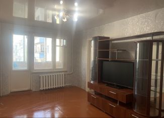 Продам 3-комнатную квартиру, 53 м2, Уфа, Калининский район, бульвар Тухвата Янаби, 69