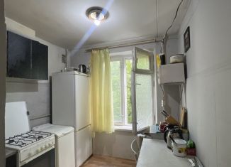 Продается трехкомнатная квартира, 60 м2, Москва, Гвардейская улица, 9к1, метро Кунцевская