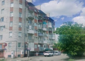Аренда однокомнатной квартиры, 45 м2, Краснодарский край, улица Ленина, 108