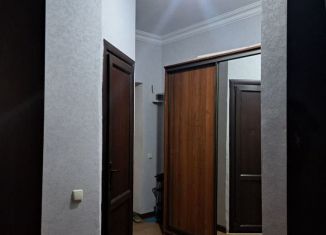 Сдается в аренду 2-комнатная квартира, 150 м2, Дагестан, улица Сальмана, 89