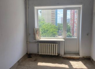 Продаю 4-комнатную квартиру, 95 м2, Самара, улица Гагарина, 55