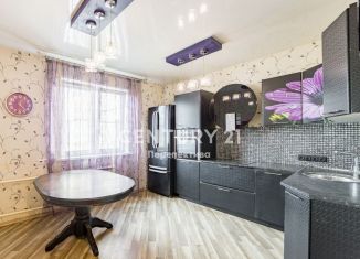 Продается 2-комнатная квартира, 62 м2, Одинцово, улица Чистяковой, 62