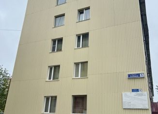 Продается 2-комнатная квартира, 56 м2, Петропавловск-Камчатский, проспект Рыбаков, 5