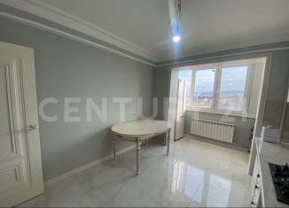 Продается однокомнатная квартира, 53 м2, Дагестан, улица Зейнудина Батманова, 14