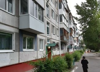 Сдается 1-комнатная квартира, 31.5 м2, Омская область, улица Лукашевича, 19