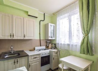 Продается однокомнатная квартира, 26 м2, Екатеринбург, улица Начдива Онуфриева, 34, метро Чкаловская