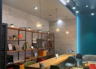 Продажа помещения свободного назначения, 45 м2, Керчь, Советская улица, 1