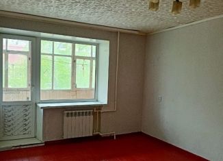Продажа 2-комнатной квартиры, 50 м2, Свердловская область, Садовая улица, 48