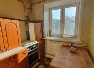 Продажа 2-комнатной квартиры, 40 м2, Елец, улица Клары Цеткин, 21