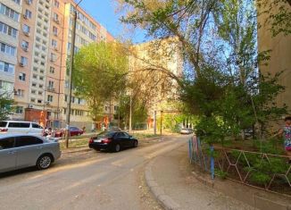 Продам многокомнатную квартиру, 126.7 м2, Астрахань, Ленинский район, Энергетическая улица, 9к2