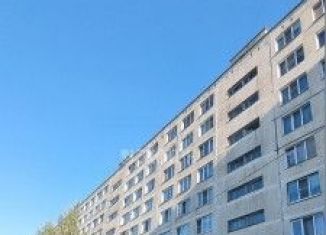 Продажа 3-комнатной квартиры, 64.8 м2, Колпино, Заводской проспект, 30