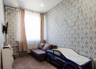 Продам 2-комнатную квартиру, 42.8 м2, Магнитогорск, улица Лазника, 30