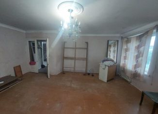 Продам 3-комнатную квартиру, 62 м2, Дербент, проспект Агасиева, 17