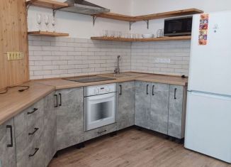 Сдаю в аренду однокомнатную квартиру, 58 м2, Краснодар, улица имени Сергея Есенина, 98, микрорайон Завод Радиоизмерительных Приборов