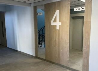 Продам 3-ком. квартиру, 68.6 м2, Курская область, улица Энгельса, 158к1