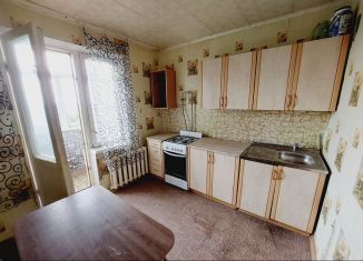 Продам 2-комнатную квартиру, 55 м2, Невинномысск, Новая улица, 11А