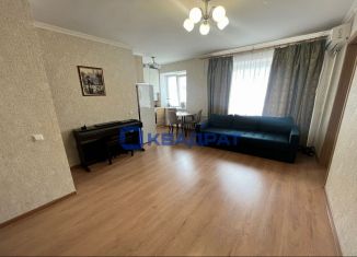 Продается двухкомнатная квартира, 40 м2, Кумертау, улица Карла Маркса, 28