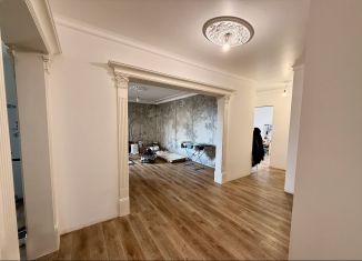 Продажа 3-комнатной квартиры, 126.5 м2, Тамбов, Ленинградская улица, 2