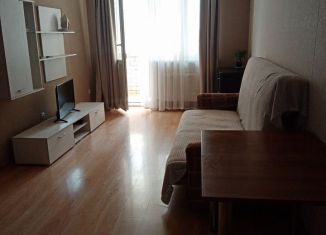 Сдаю в аренду 1-комнатную квартиру, 47 м2, Краснодар, улица имени С.В. Рахманинова, 30, микрорайон Завод Радиоизмерительных Приборов