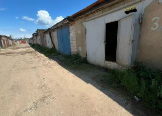 Продам гараж, 29 м2, Малоярославец, улица Подольских Курсантов, 28