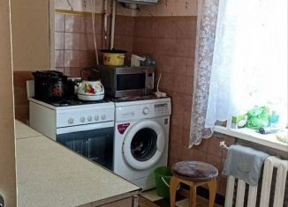 Продаю 2-ком. квартиру, 53.4 м2, Шахунья, улица Карла Маркса, 182