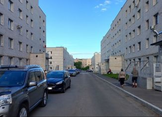 Продам 3-ком. квартиру, 68.9 м2, Сызрань, улица Стандартные Дома, 1