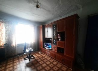 Продам трехкомнатную квартиру, 53.1 м2, поселок сельского типа Введенское, улица Гоголя, 1
