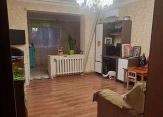 Продам 2-комнатную квартиру, 43 м2, Нальчик, улица Меликьянца, 3, район Александровка