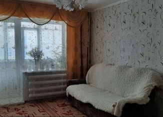 Продается трехкомнатная квартира, 50.8 м2, поселок городского типа Актюбинский, улица Комарова, 22А
