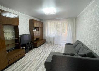 Двухкомнатная квартира в аренду, 53 м2, Каменск-Шахтинский, Красная улица, 62