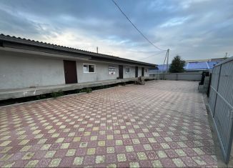 Сдам в аренду помещение свободного назначения, 32 м2, Абакан, улица Пушкина, 103А