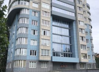 Сдаю однокомнатную квартиру, 54 м2, Калининградская область, улица Тургенева, 8А
