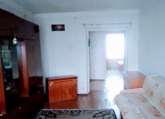 3-комнатная квартира на продажу, 64.8 м2, Еманжелинск, улица Гастелло, 36