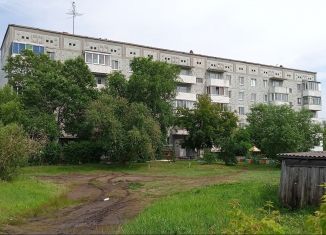 2-комнатная квартира на продажу, 50.8 м2, рабочий посёлок Кормиловка, Советская улица, 111