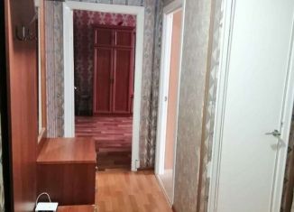 Сдается трехкомнатная квартира, 56 м2, Новочеркасск, Красный спуск, 39