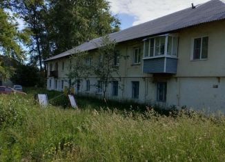 Продам 2-ком. квартиру, 44.3 м2, сельский посёлок Дубовка, Луговая улица