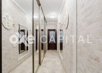 Продам 2-ком. квартиру, 66 м2, Москва, улица Народного Ополчения, 11, метро Мнёвники