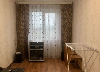 Продам 5-комнатную квартиру, 41 м2, Мурманская область, улица Козлова, 21А