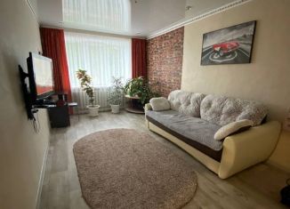 Продаю трехкомнатную квартиру, 64 м2, село Верхнеяркеево, Коммунистическая улица, 34