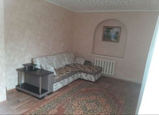 Продается 2-комнатная квартира, 46.3 м2, Красный Кут, улица Куховаренко, 219