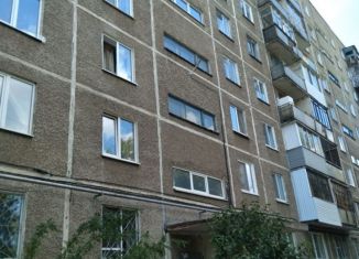 Продается 3-комнатная квартира, 60 м2, Пермский край, улица Котовского, 2