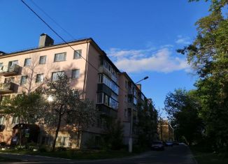 Продам двухкомнатную квартиру, 41.7 м2, Железногорск, Больничный переулок, 2