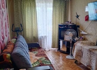 Продается 2-ком. квартира, 34 м2, Тольятти, Революционная улица, 3к2, Автозаводский район