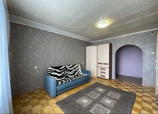 Продается трехкомнатная квартира, 60.9 м2, Ижевск, улица Городок Машиностроителей, 99