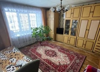 3-комнатная квартира на продажу, 68.2 м2, поселок городского типа Товарково, улица Строителей, 6