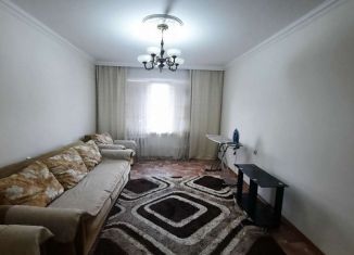 Сдается 4-комнатная квартира, 80 м2, Грозный, улица А.А. Айдамирова, 141к7, микрорайон Ипподромный