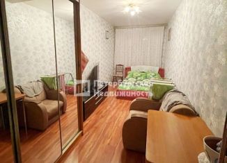 Продам пятикомнатную квартиру, 118 м2, Санкт-Петербург, Курляндская улица, 32, муниципальный округ Екатерингофский