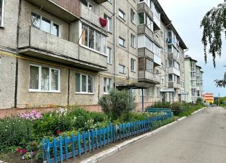 Продажа 2-ком. квартиры, 43.8 м2, поселок Ясногорский, Центральная улица, 23